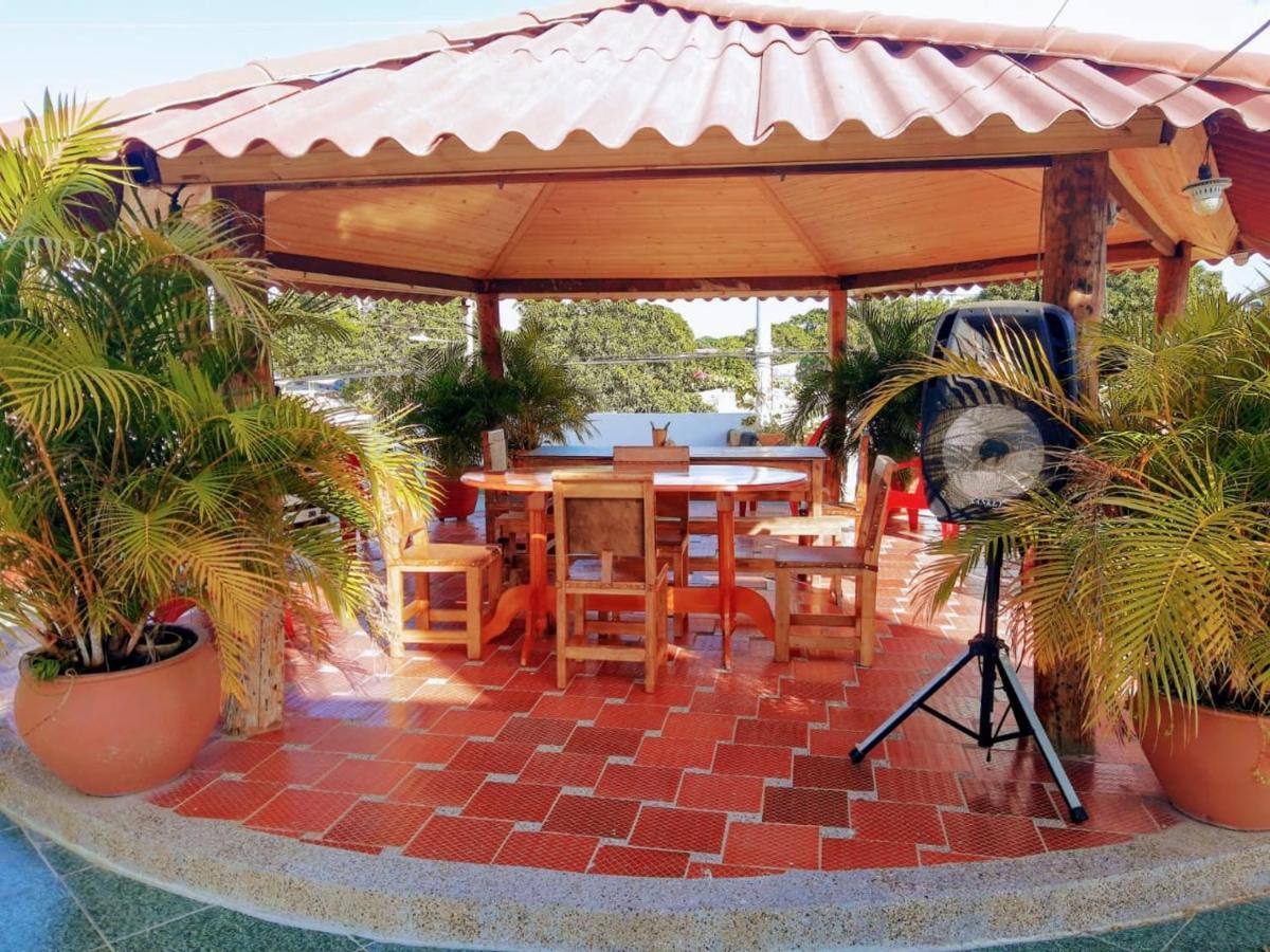 Hostal Solsticio Guajiro Ríohacha Esterno foto